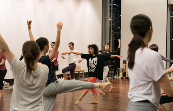 安藤洋子 ダンスワークショップ「フォーサイス作品を学ぶ」