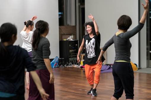 安藤洋子 ダンスワークショップ「フォーサイス作品を学ぶ」