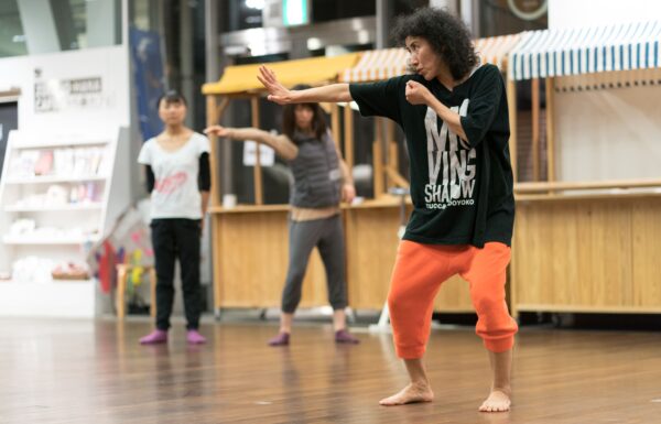 安藤洋子 ダンスワークショップ「フォーサイス作品を学ぶ」【開催中止】