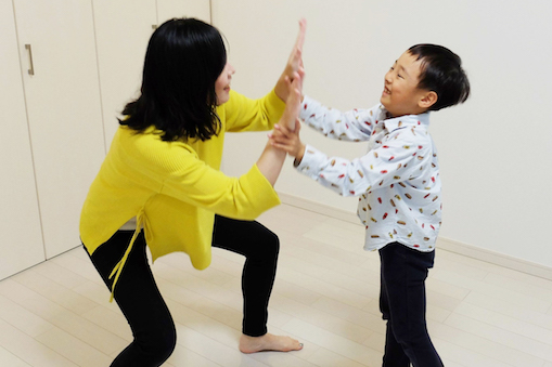 浦島真理による子どもワークショップ 「フランスの音楽 de リトミック♪」