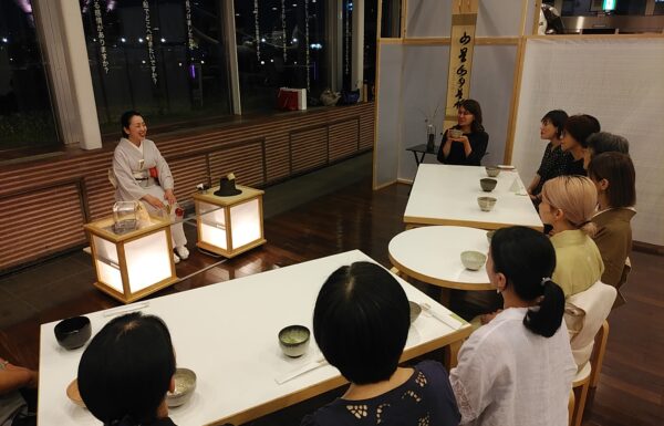 茶会「鉄の色」