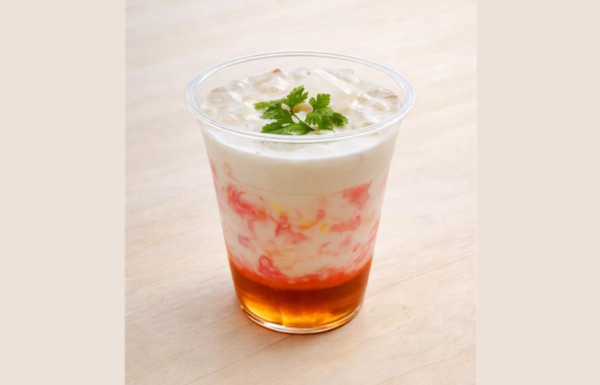 苺とホワイトチョコレートのミルクティー